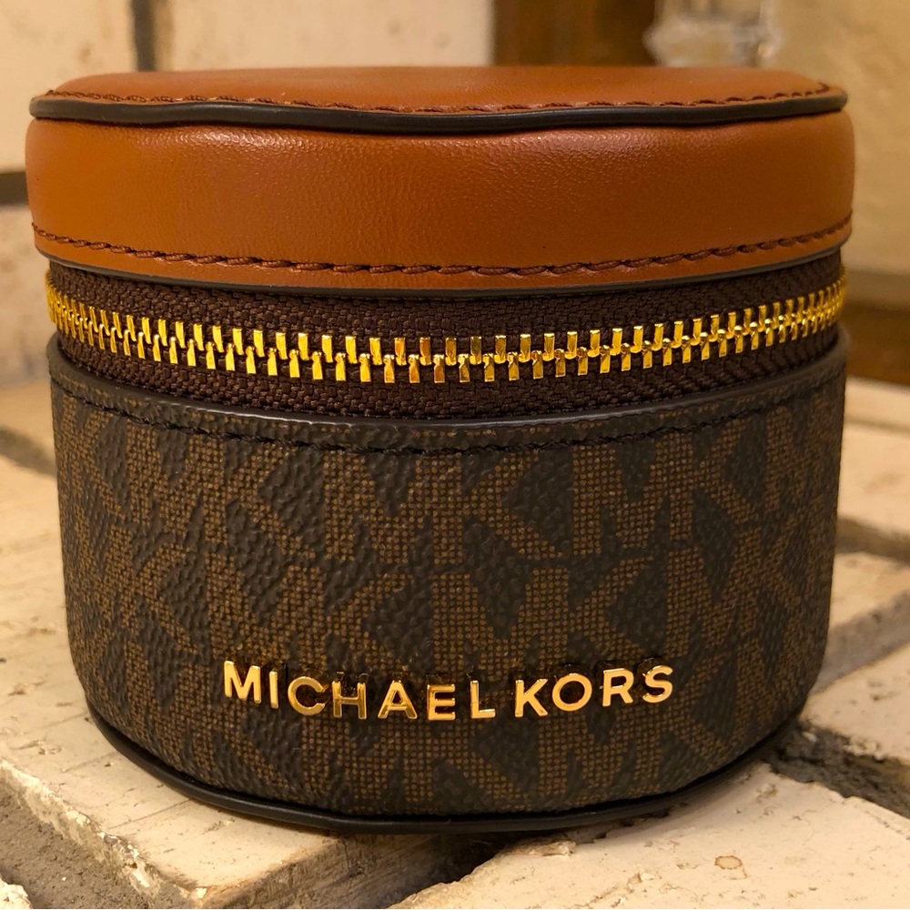 Michael Kors - Jewelry Case